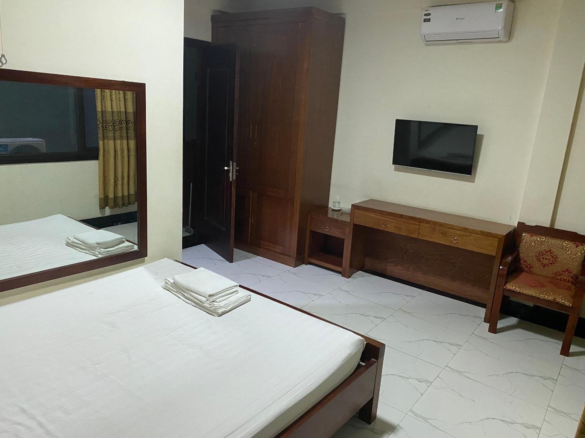 Tien Khách sạn hẻo lánh